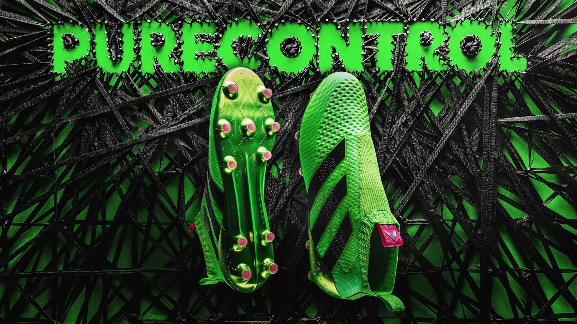 “忠于金钱！戴维斯索要2000万年薪，未来或仅剩皇马与曼联可供选择”