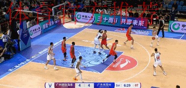 六边形战士！广东小外援奎恩19中11得到29分6篮板7助攻5抢断