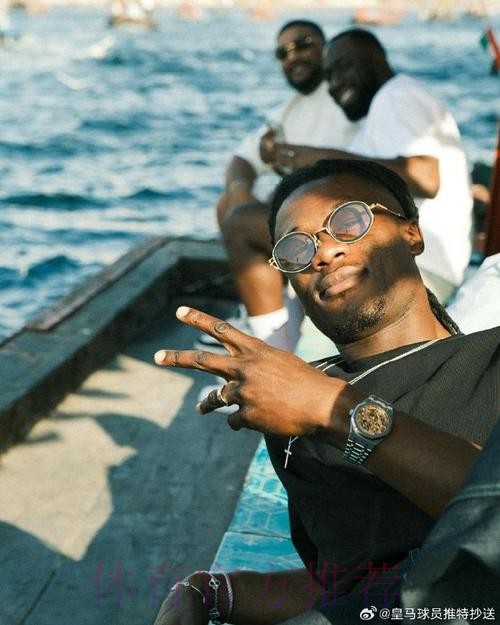 西媒-卡马文加想要更多出场时间 老佛爷经常夸他